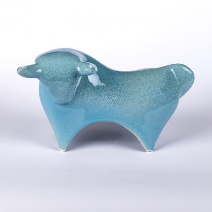 Ceramiczna figurka byk niebieski