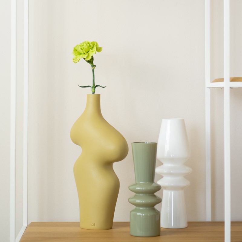 Zielony wazon na kwiaty nowoczesny Present Time MHD0-01-70